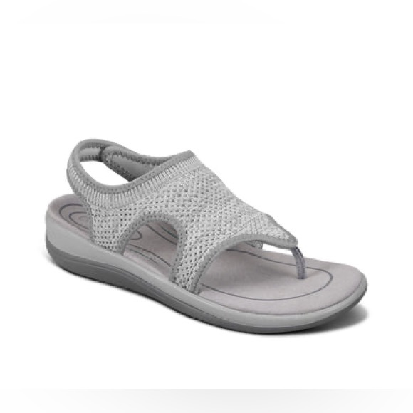 Unavailable Sandals Size 9
Gray planters fasciitis supportive - Picture 3 of 12